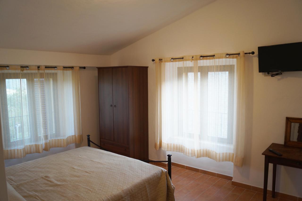 Agriturismo Il Viandante Valfabbrica Luaran gambar